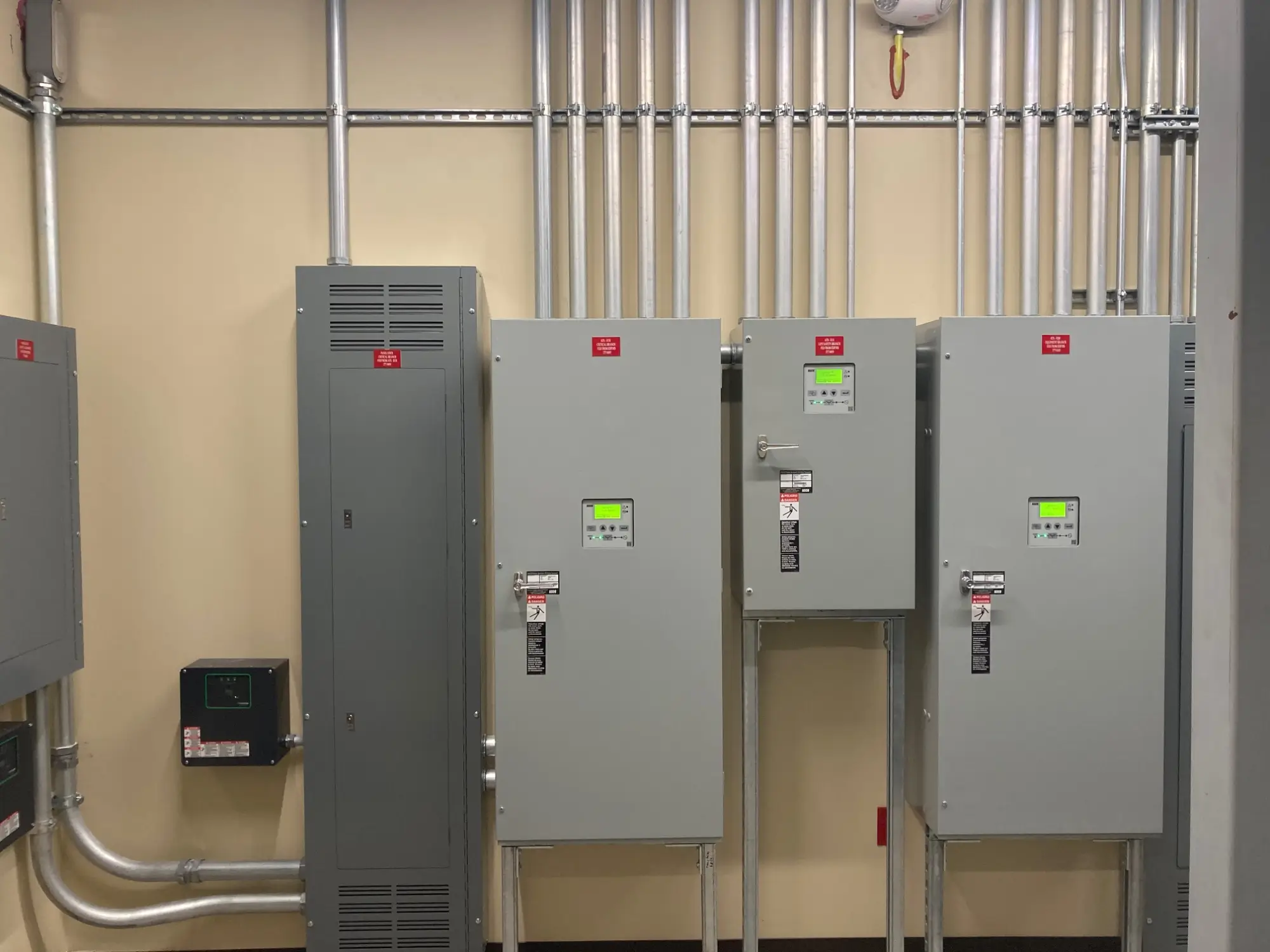 Commercial electrical boxes